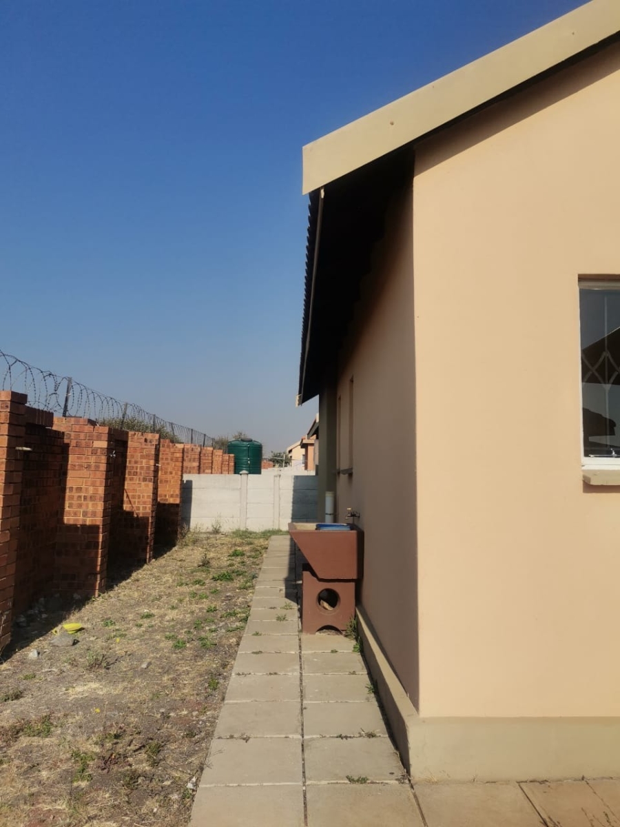 To Let 3 Bedroom Property for Rent in Freedom Park North West